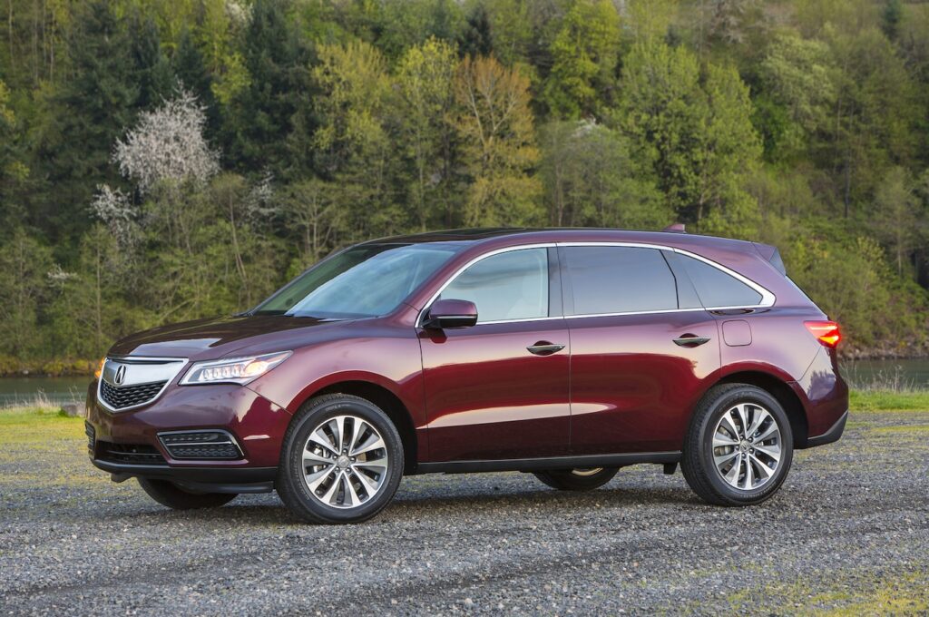2015-Acura-MDX-side